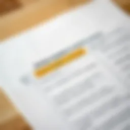 Detail of a well-organized kitchen installation contract with highlighted sections